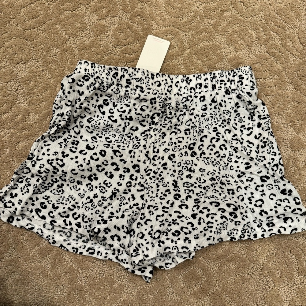 NWT z supply girls shorts
